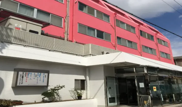 豊中市浜の住宅型有料老人ホーム「メゾン・エスポワール・ミクニ」