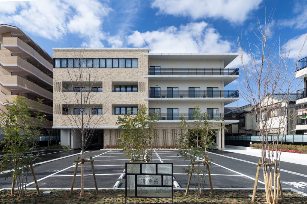 豊中市浜の住宅型有料老人ホーム「アルク豊中原田南2号館」