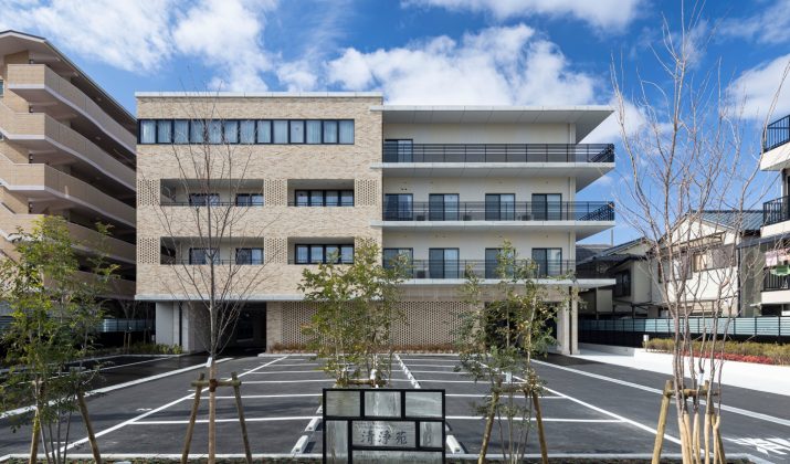 豊中市のサービス付き高齢者向け住宅「清浄苑」