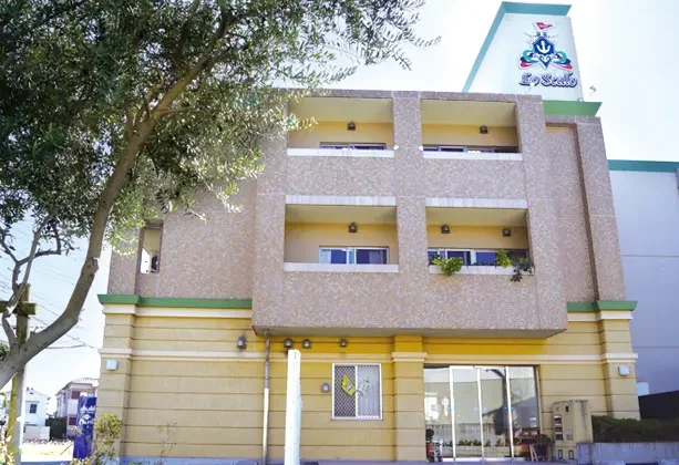 豊中市のグループホーム「スカーロしばはら・リボーン」