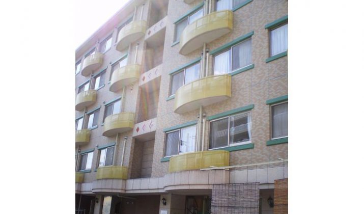 枚方市の住宅型有料老人ホーム「ヴェルジェ枚方」