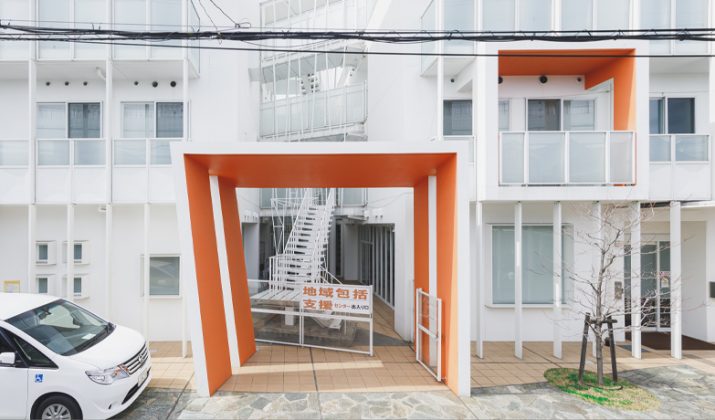 東大阪市の住宅型有料老人ホーム「レーベンズラウム」