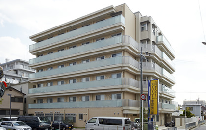 豊中市の住宅型有料老人ホーム「スーパー・コート豊中緑地公園」