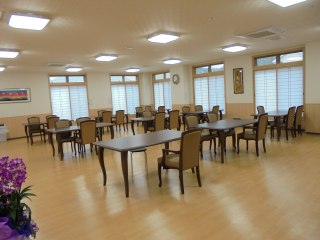サービス付き高齢者向け住宅　ハートランド湖西（滋賀県大津市）イメージ